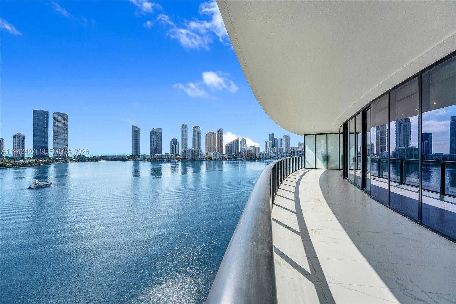 Small Image of 5500 EAST ISLAND ESTATES DR #704, Aventura Number 11