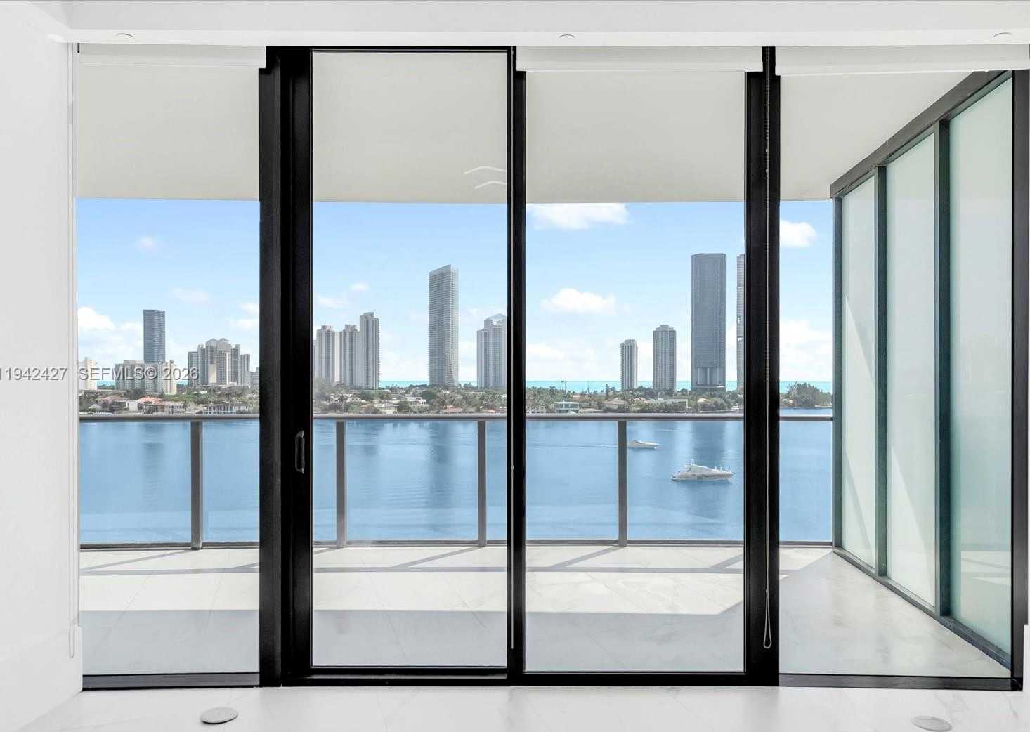 Small Image of 5500 EAST ISLAND ESTATES DR #704, Aventura Number 13