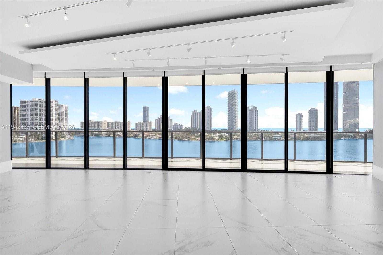 Small Image of 5500 EAST ISLAND ESTATES DR #704, Aventura Number 5