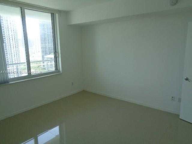 Small Image of 325 SOUTH BISCAYNE BLVD #2417, Miami Number 12