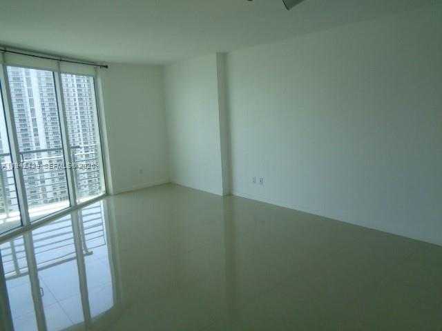 Small Image of 325 SOUTH BISCAYNE BLVD #2417, Miami Number 7