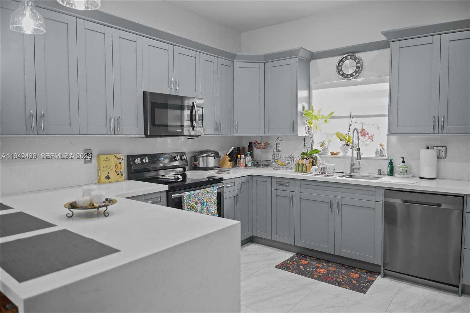 Small Image of 12481 SOUTH WEST 191ST TER, Miami Number 9