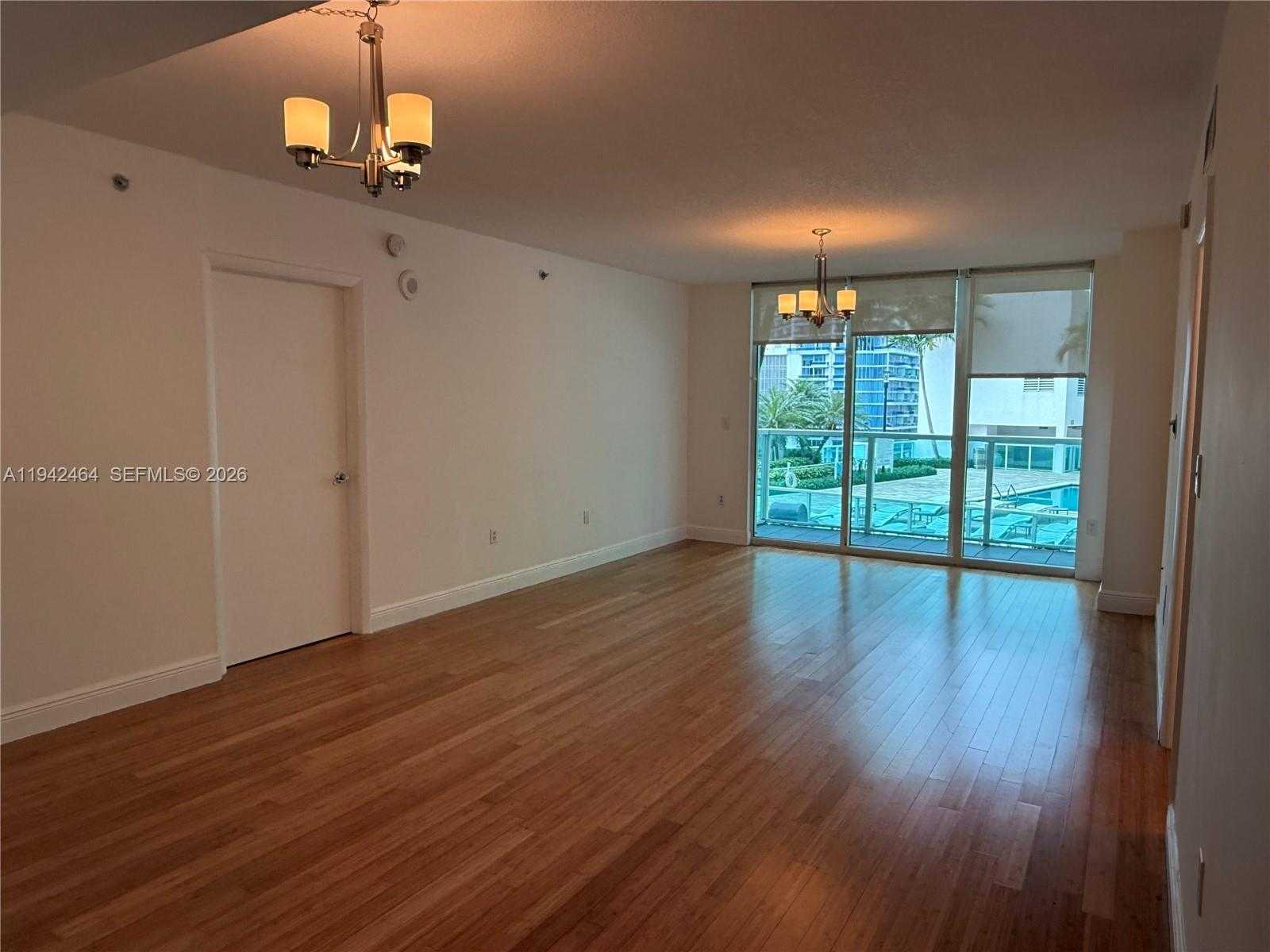 Small Image of 31 SOUTH EAST 5TH ST #1204, Miami Number 15