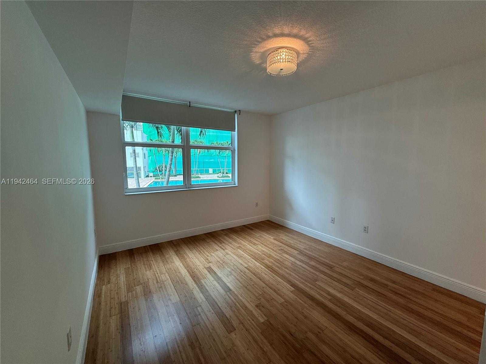 Small Image of 31 SOUTH EAST 5TH ST #1204, Miami Number 17