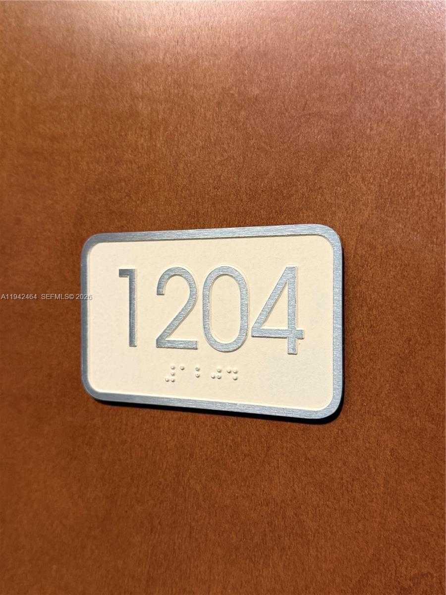 Small Image of 31 SOUTH EAST 5TH ST #1204, Miami Number 9