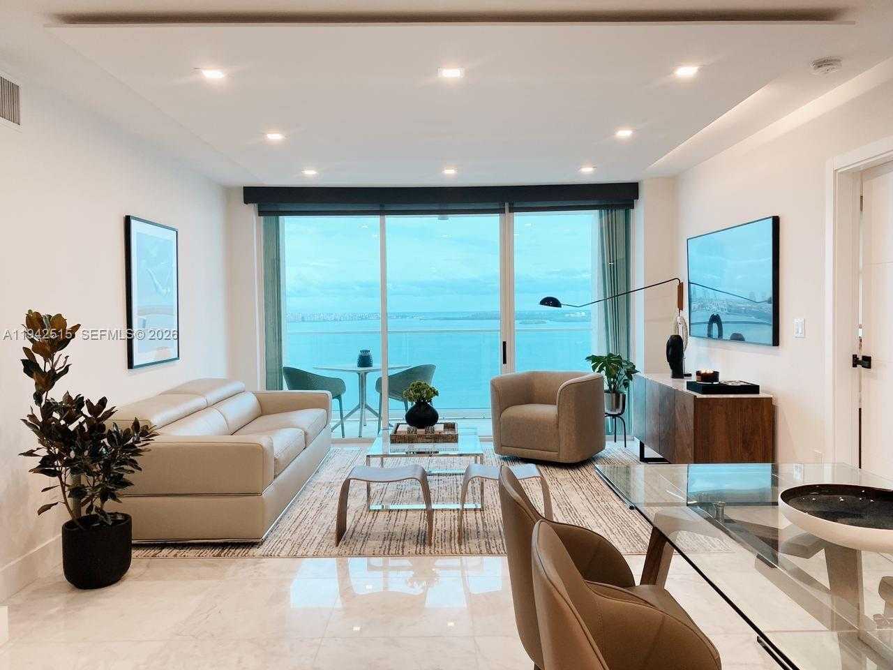 Small Image of 800 CLAUGHTON ISLAND DR #2002, Miami Number 1