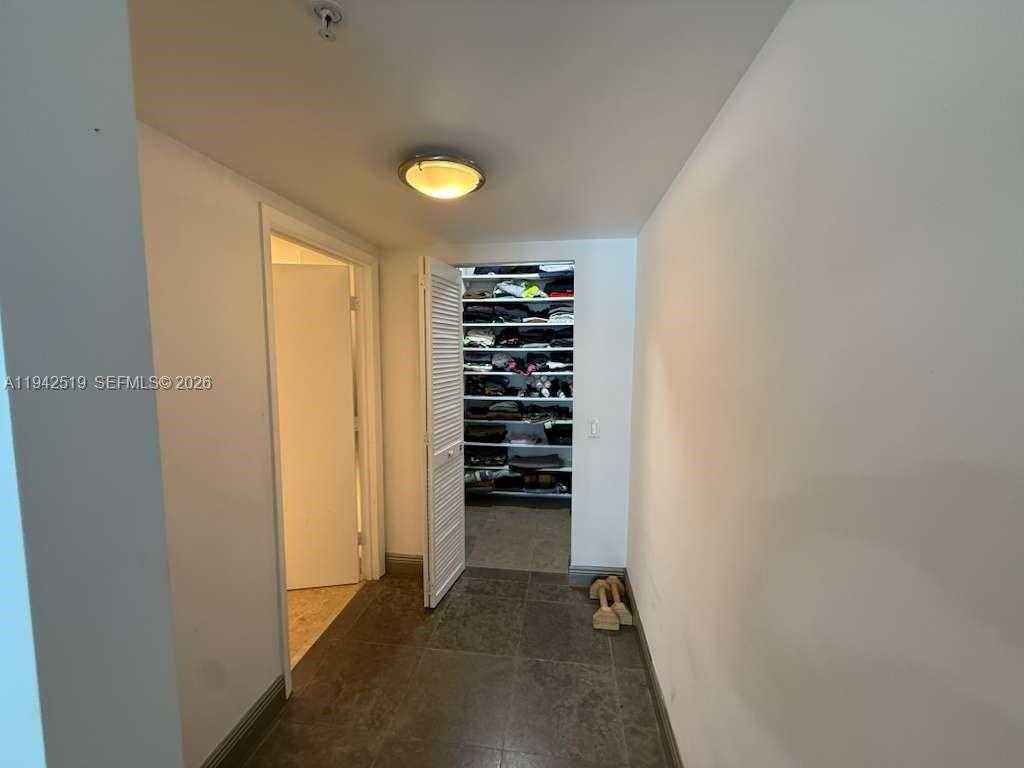 Small Image of 41 SOUTH EAST 5TH ST #712, Miami Number 13
