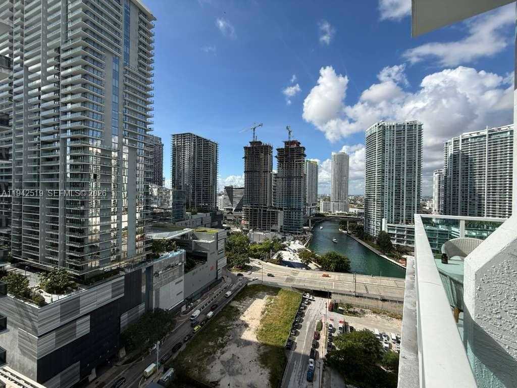 Small Image of 41 SOUTH EAST 5TH ST #712, Miami Number 33