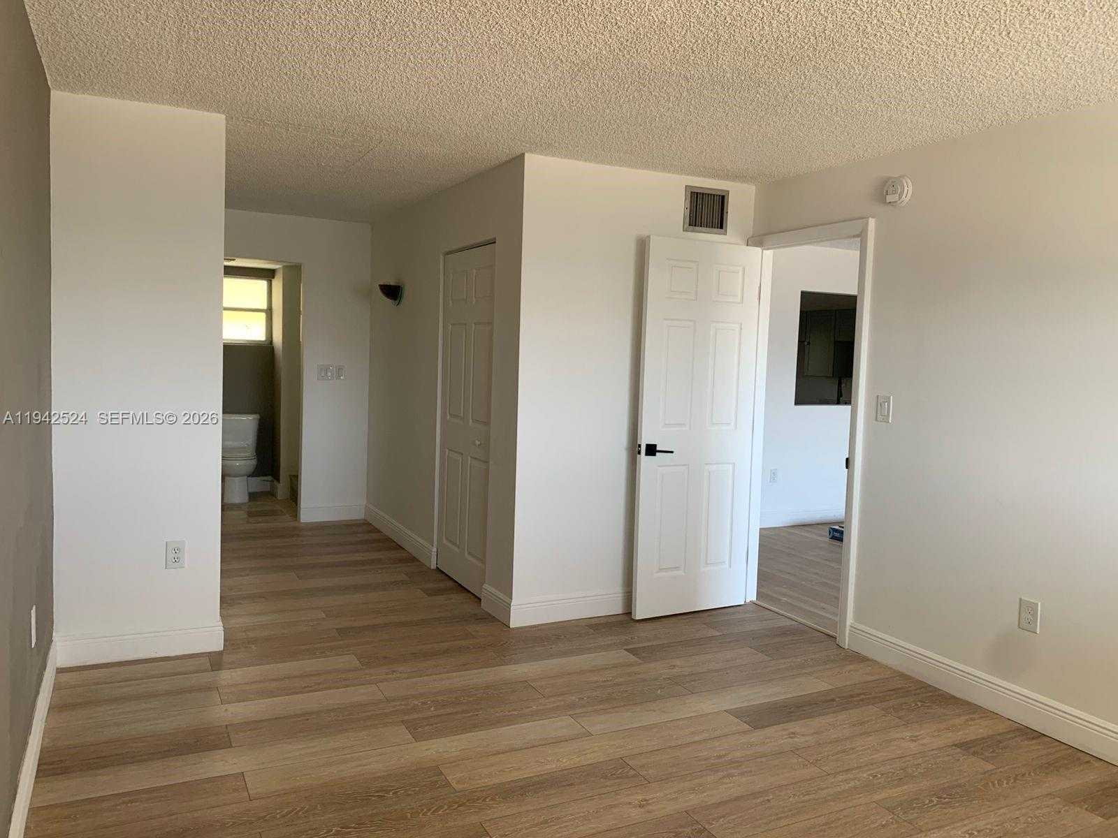 Small Image of 3600 NORTH EAST 170TH ST #402, North Miami Beach Number 9