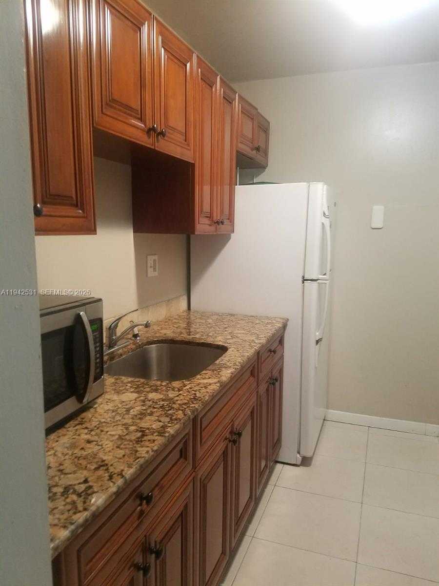 Small Image of 7403 SOUTH WEST 152ND AVE #107-2, Miami Number 4
