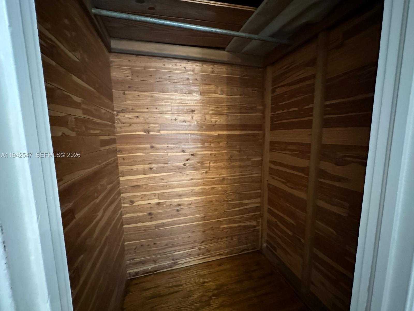 Small Image of 3050 SOUTH WEST 21ST ST, Miami Number 23