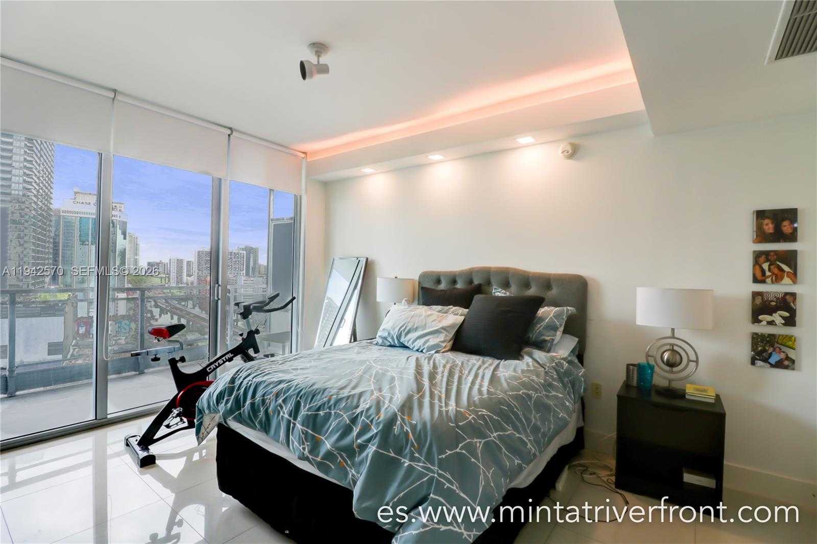 Small Image of 92 SOUTH WEST 3RD ST #1902, Miami Number 7