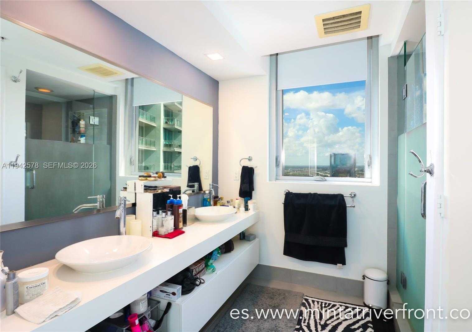 Small Image of 92 SOUTH WEST 3RD ST #3005, Miami Number 11
