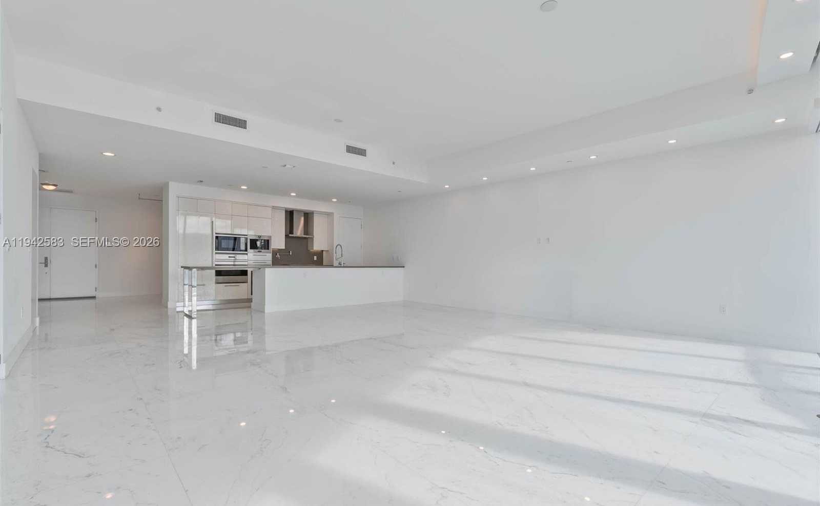 Small Image of 17475 COLLINS AVE #2003, Sunny Isles Beach Number 5