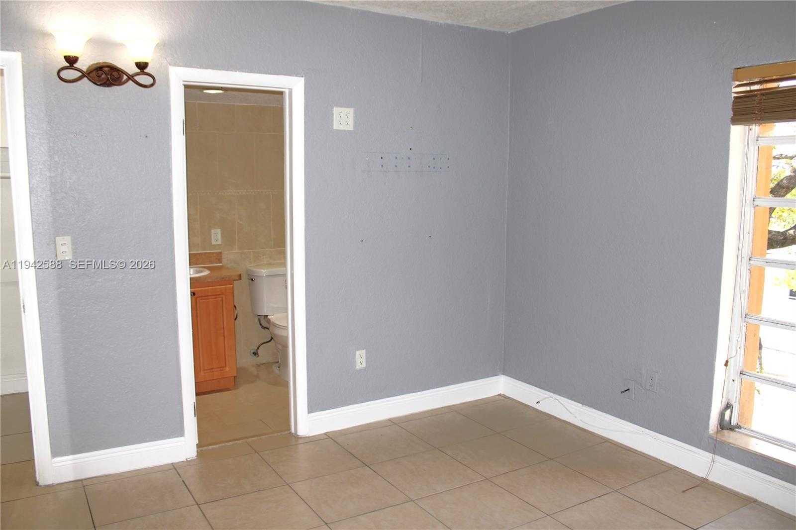 Small Image of 1280 WEST 54TH ST #308B, Hialeah Number 31