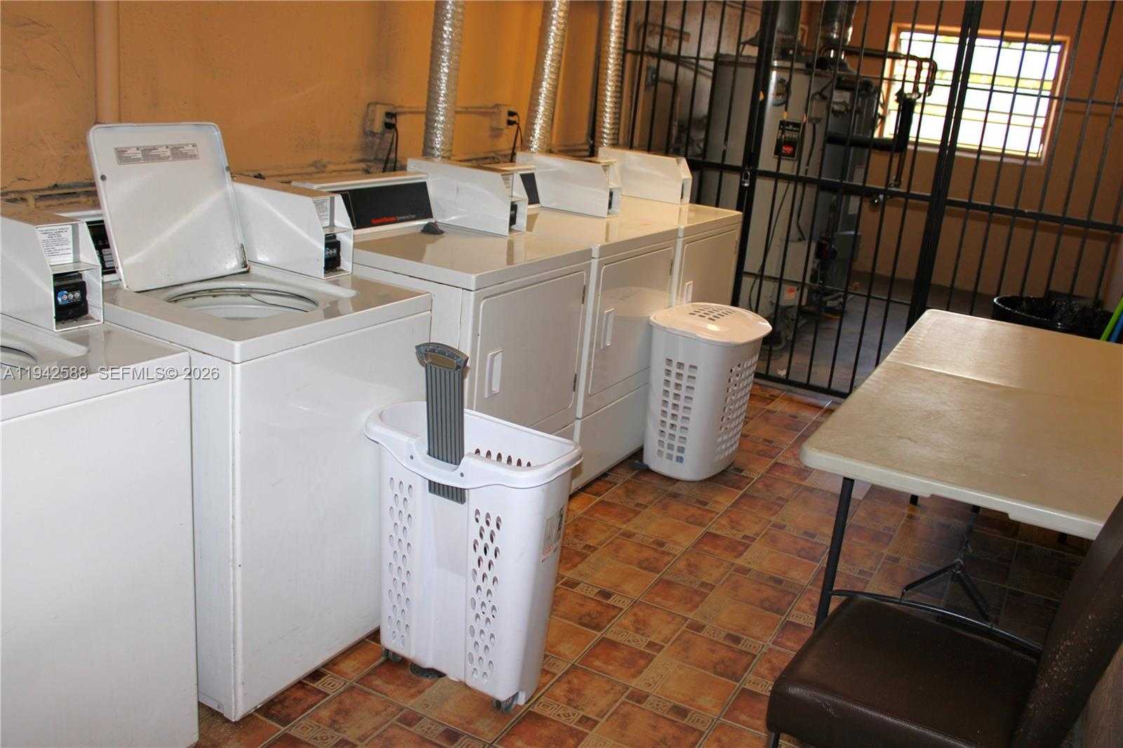 Small Image of 1280 WEST 54TH ST #308B, Hialeah Number 34