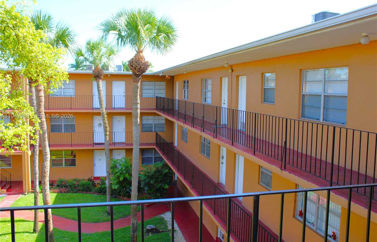 Small Image of 1280 WEST 54TH ST #308B, Hialeah Number 43