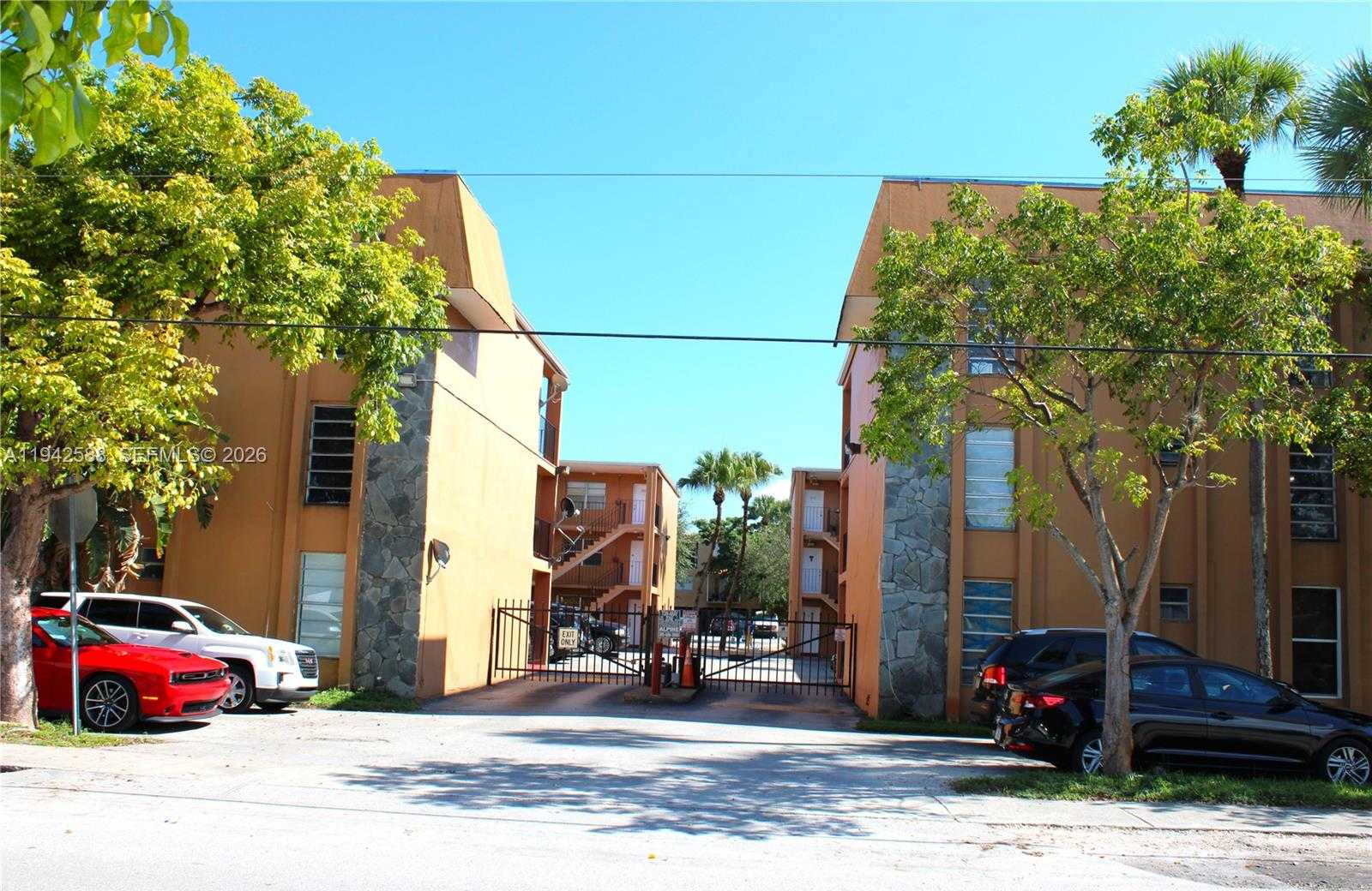 Small Image of 1280 WEST 54TH ST #308B, Hialeah Number 55