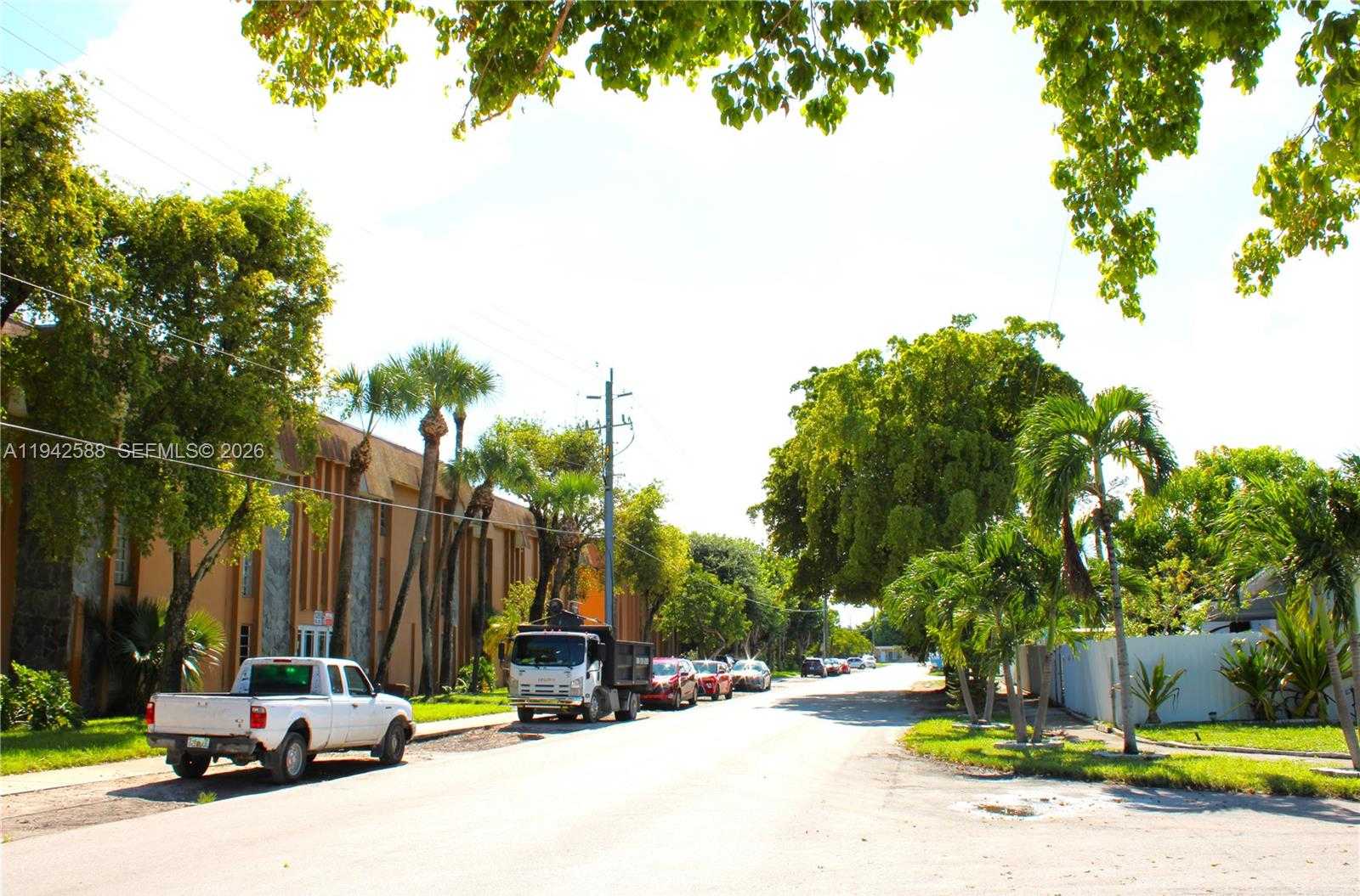 Small Image of 1280 WEST 54TH ST #308B, Hialeah Number 57