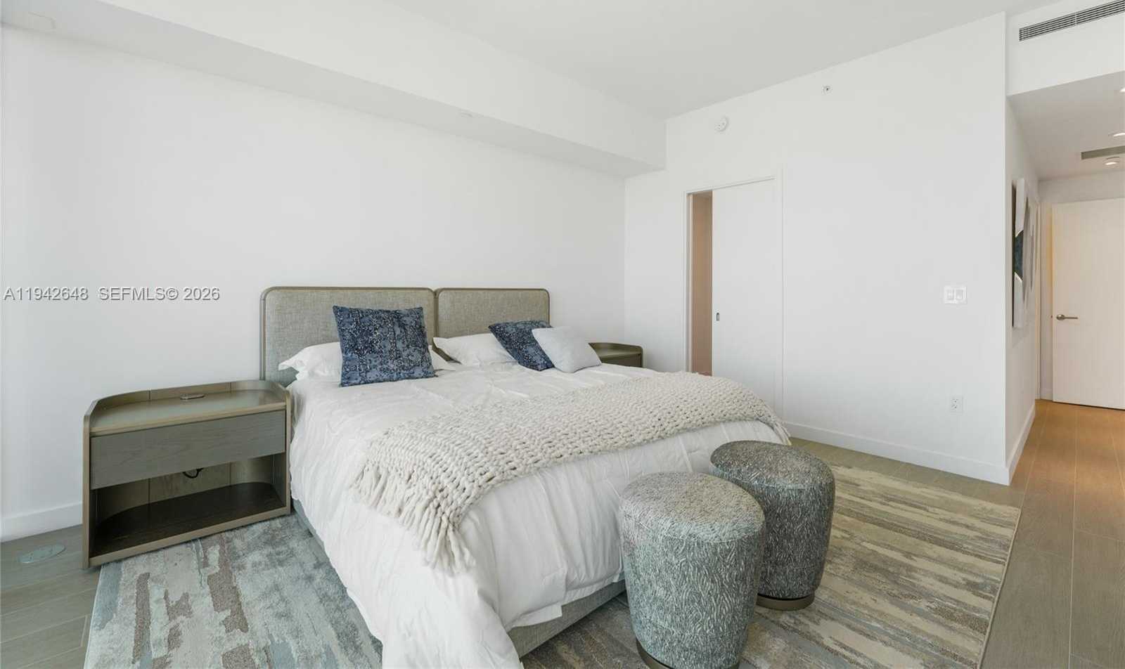 Small Image of 500 ALTON RD #1506, Miami Beach Number 11