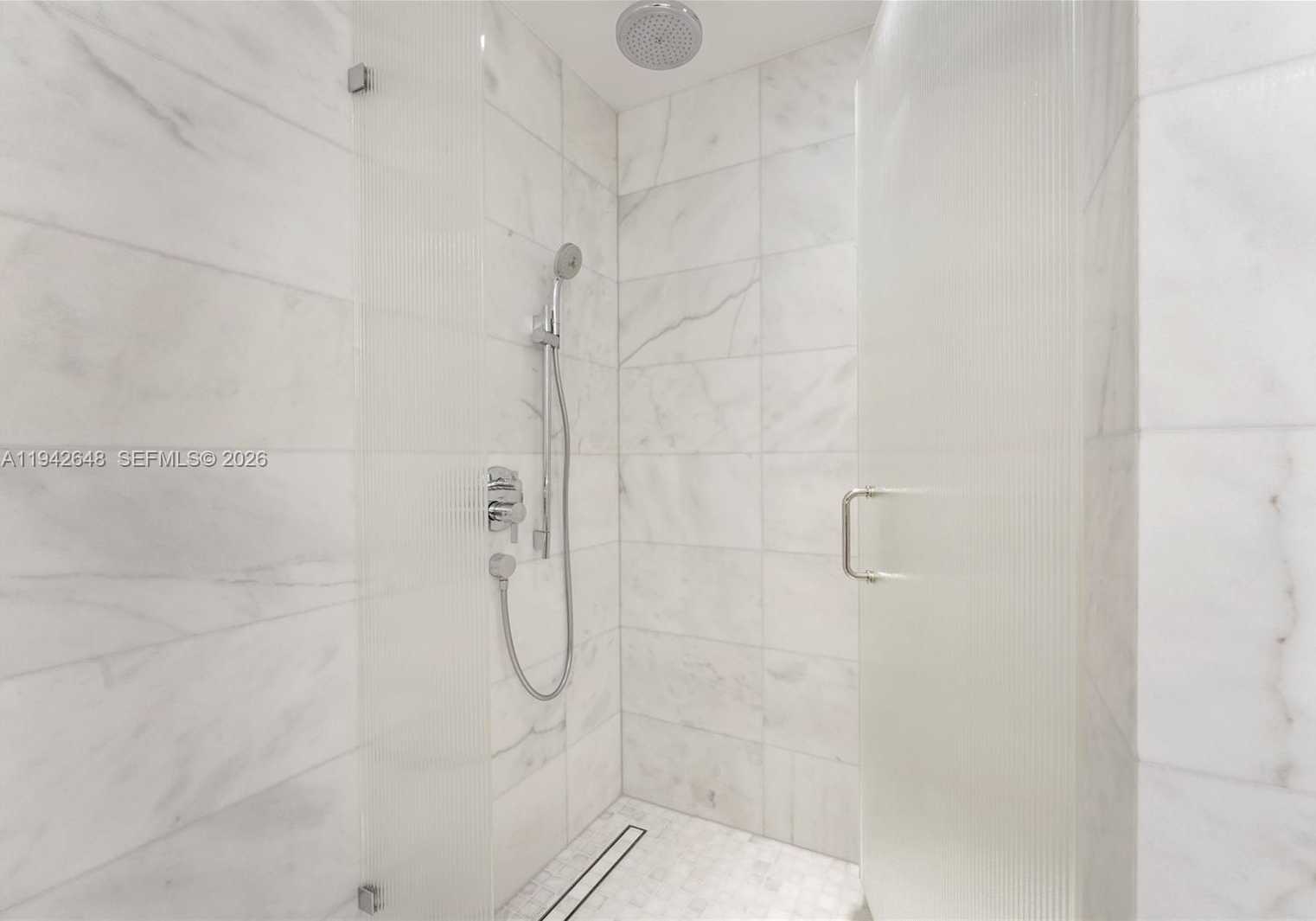 Small Image of 500 ALTON RD #1506, Miami Beach Number 14