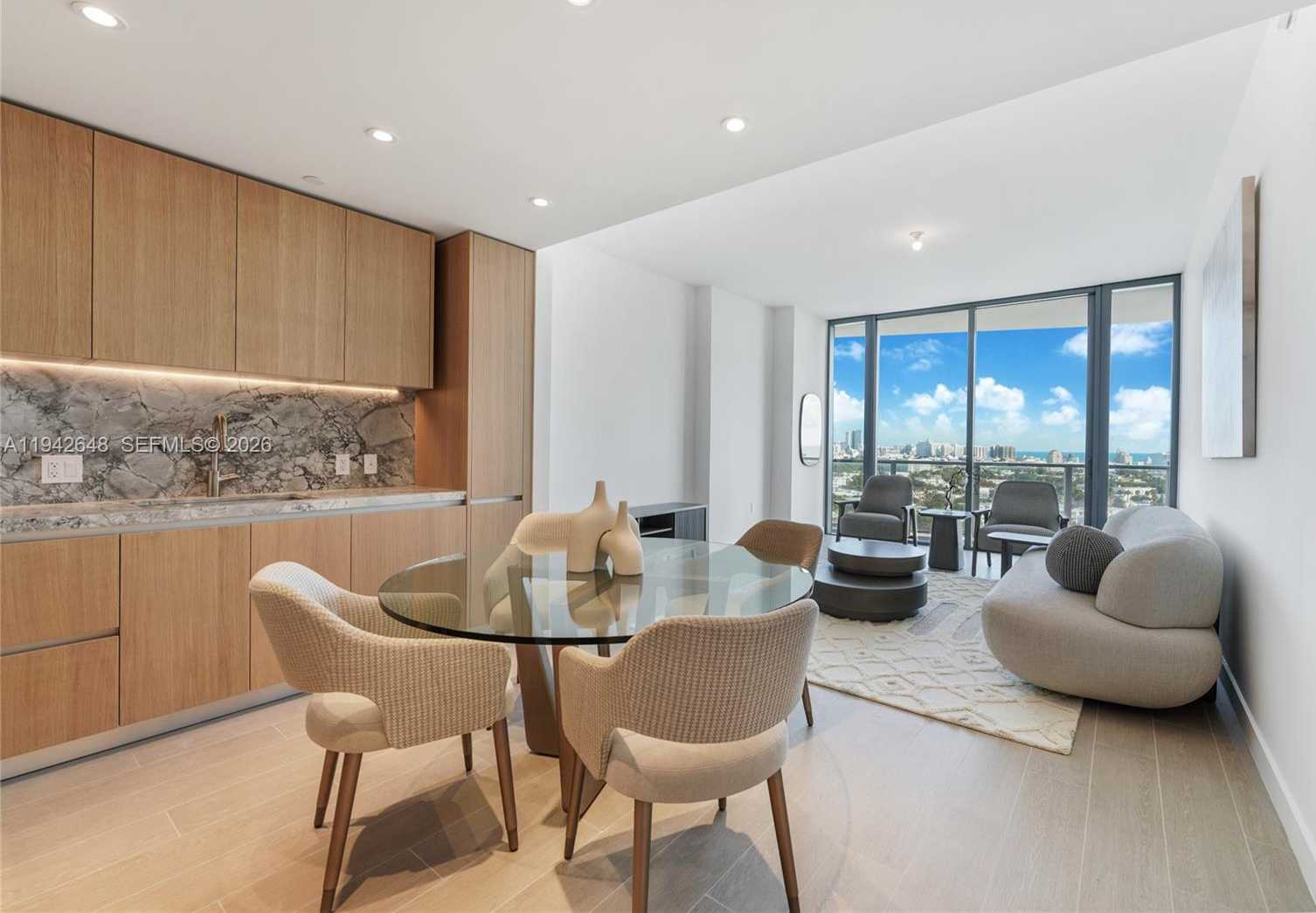 Small Image of 500 ALTON RD #1506, Miami Beach Number 5