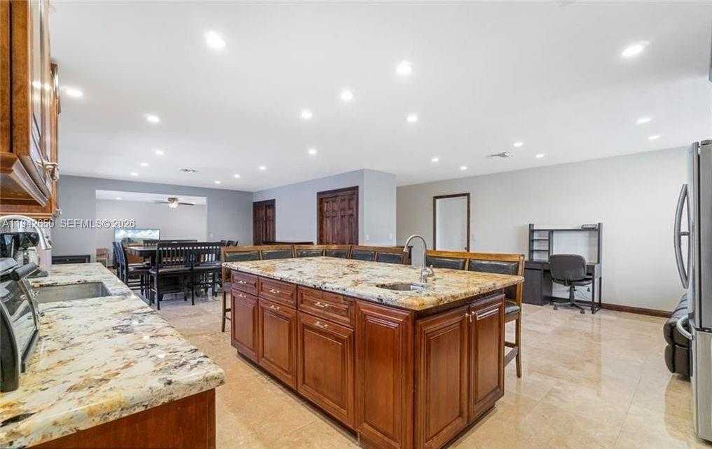 Small Image of 601 NORTH 44TH AVE, Hollywood Number 7