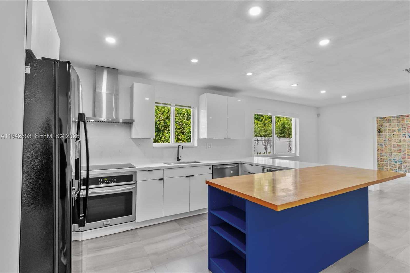 Small Image of 3855 SOUTH WEST 1ST ST #., Miami Number 37