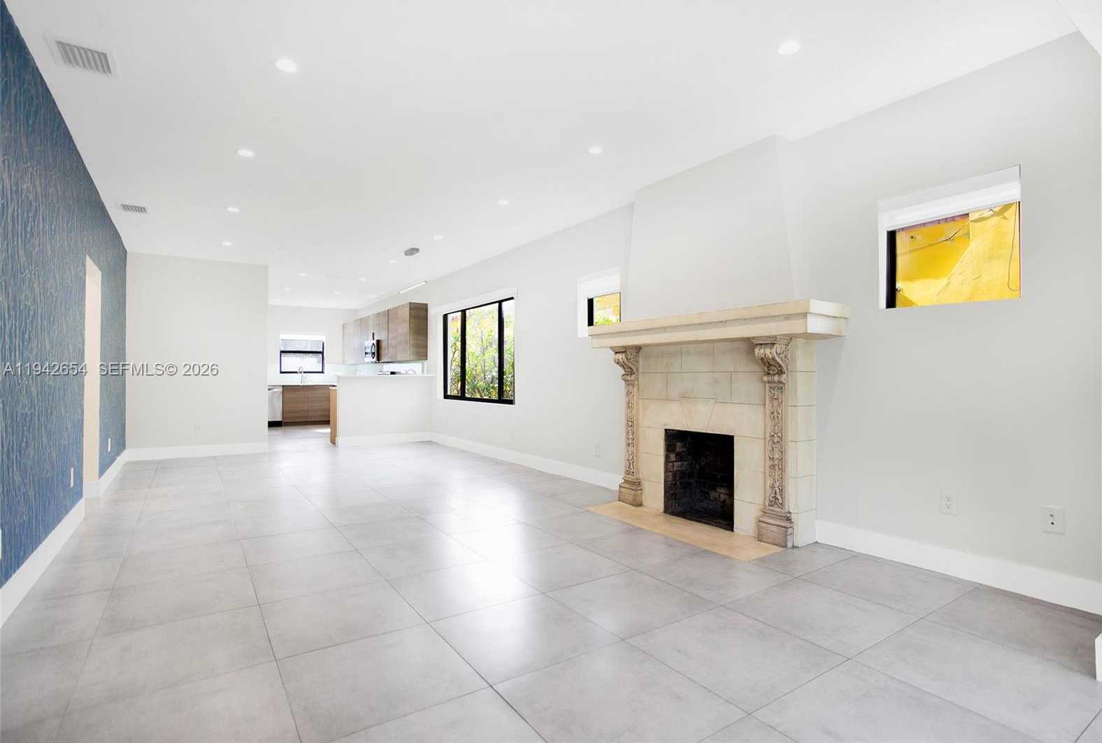 Small Image of 1744 SOUTH WEST 22ND TER, Miami Number 13