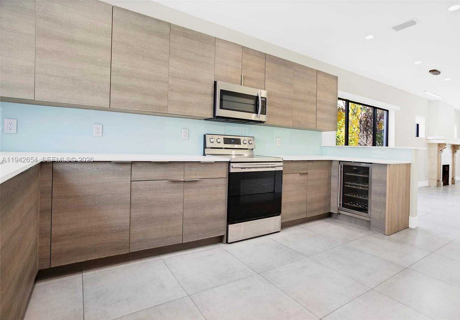 Small Image of 1744 SOUTH WEST 22ND TER, Miami Number 22