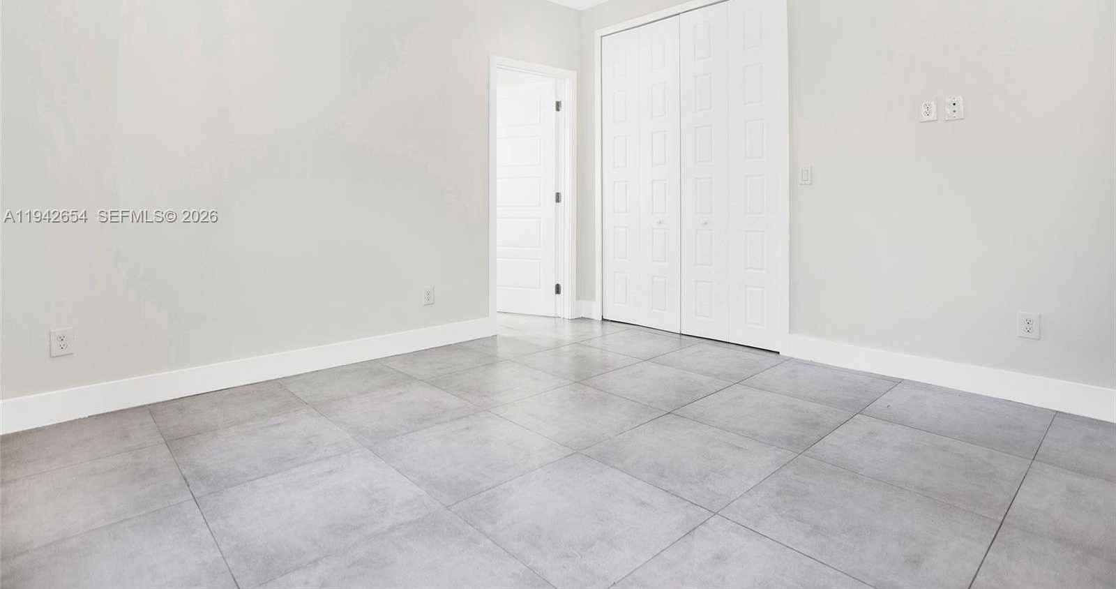 Small Image of 1744 SOUTH WEST 22ND TER, Miami Number 27