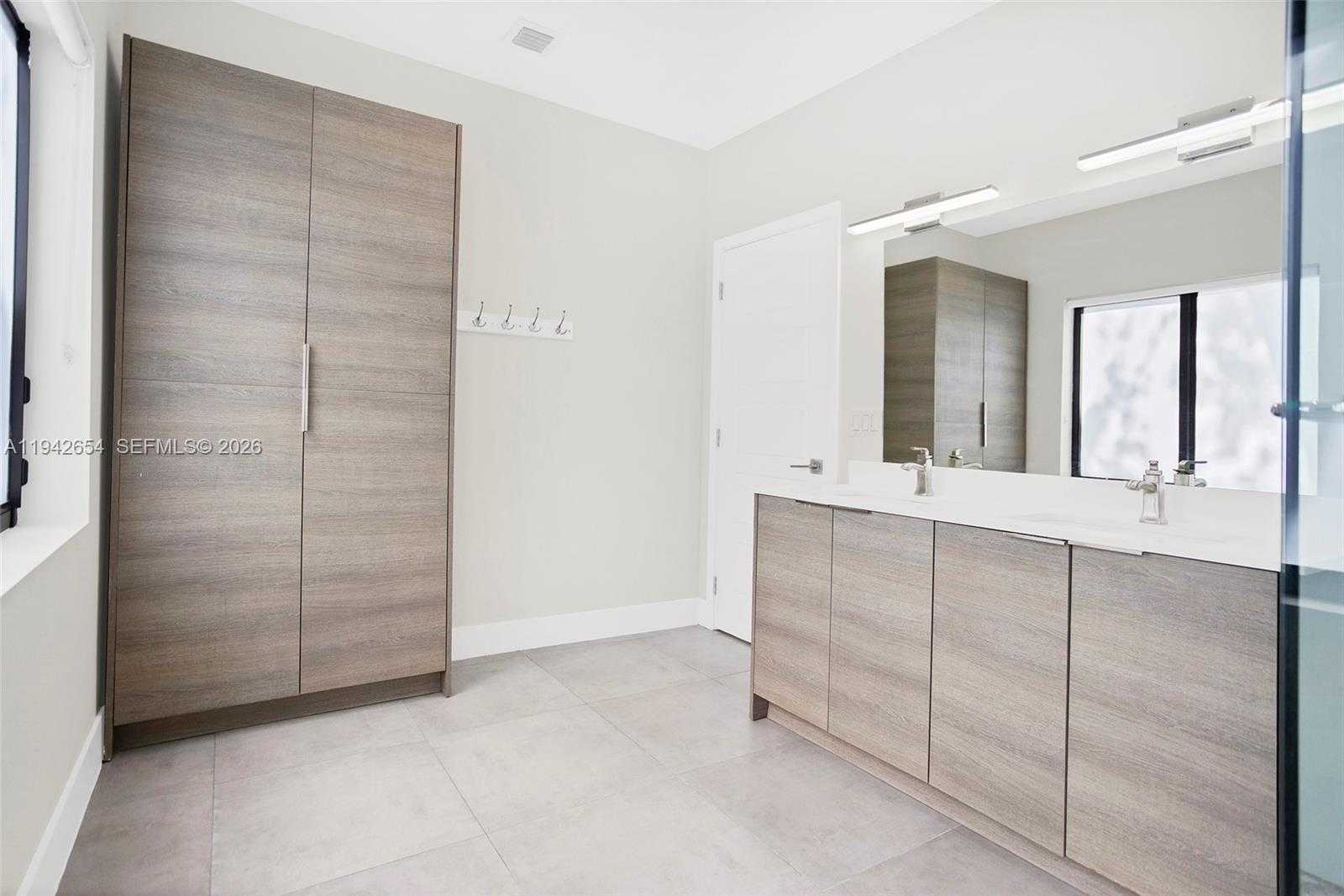 Small Image of 1744 SOUTH WEST 22ND TER, Miami Number 44