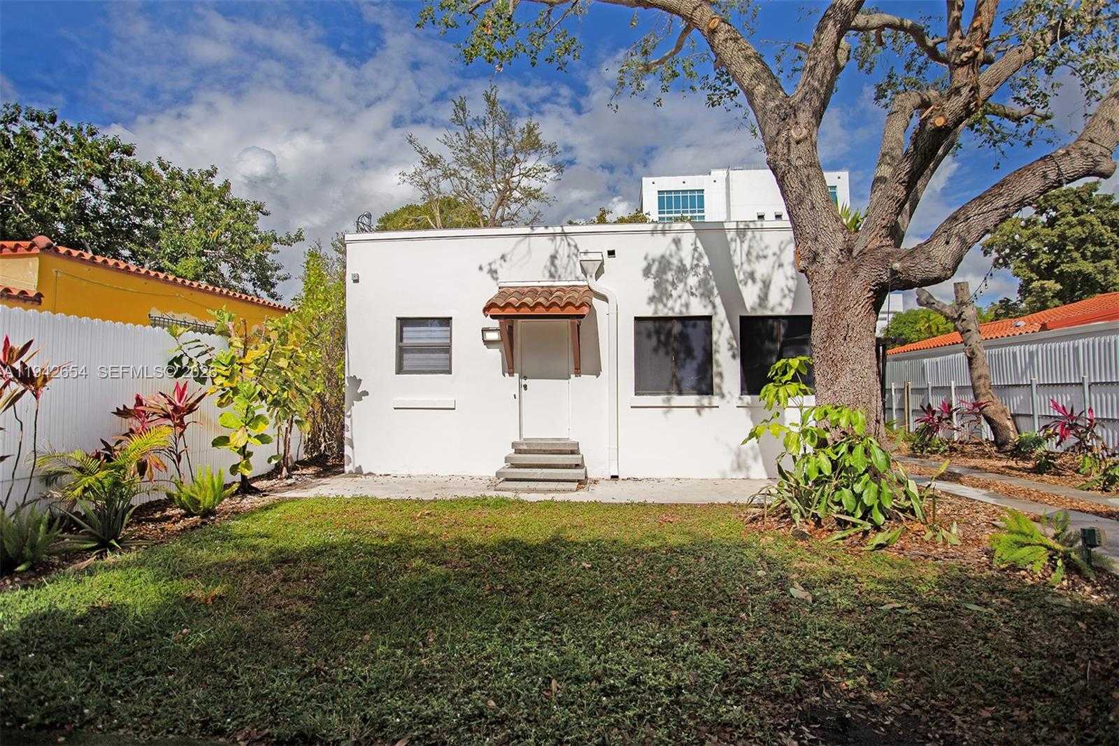 Small Image of 1744 SOUTH WEST 22ND TER, Miami Number 45