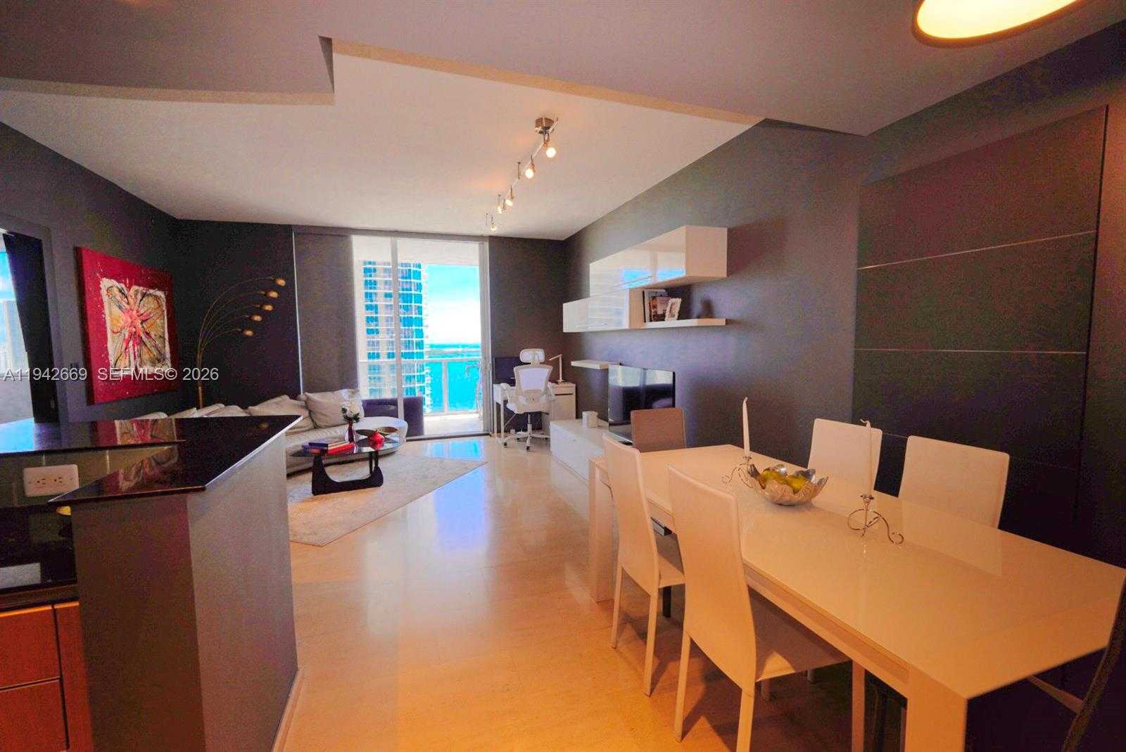 Small Image of 1060 BRICKELL AVE #3003, Miami Number 13
