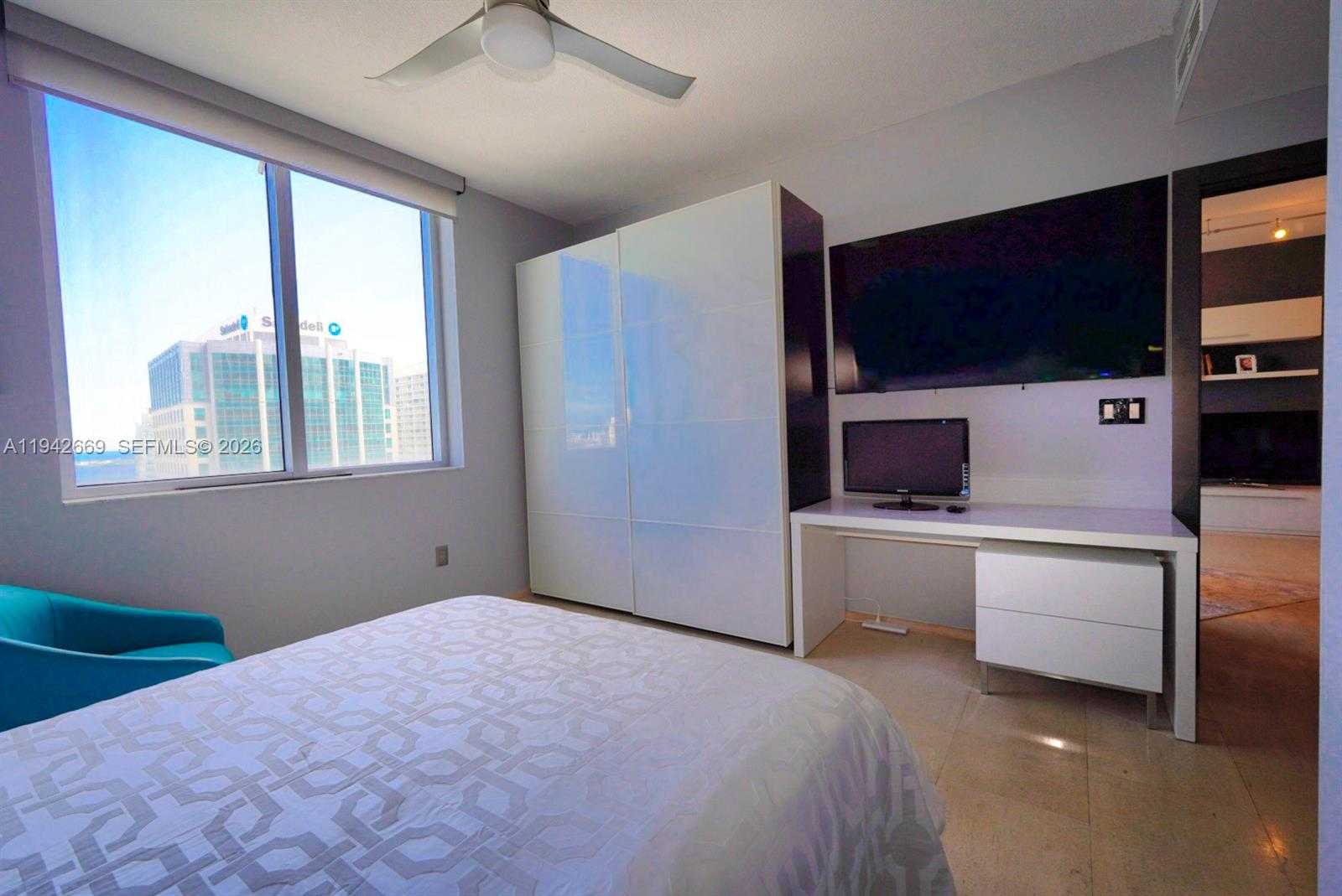 Small Image of 1060 BRICKELL AVE #3003, Miami Number 19