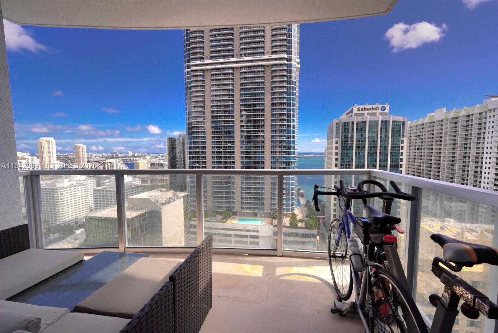 Small Image of 1060 BRICKELL AVE #3003, Miami Number 25