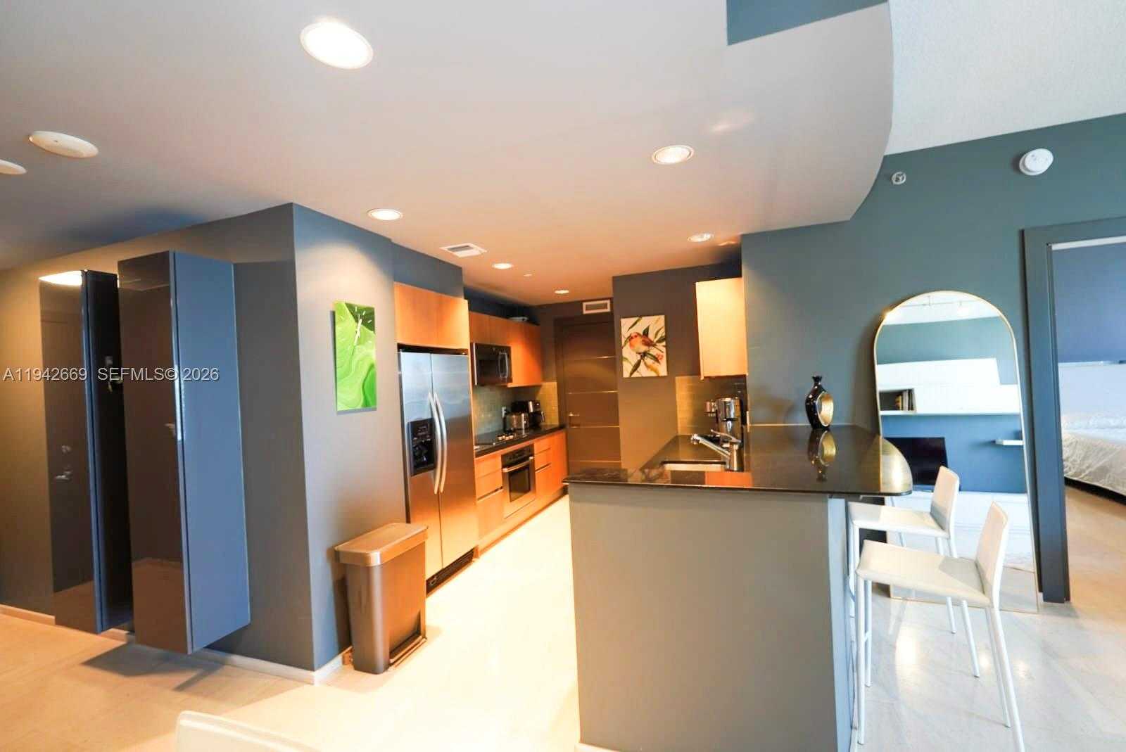 Small Image of 1060 BRICKELL AVE #3003, Miami Number 6