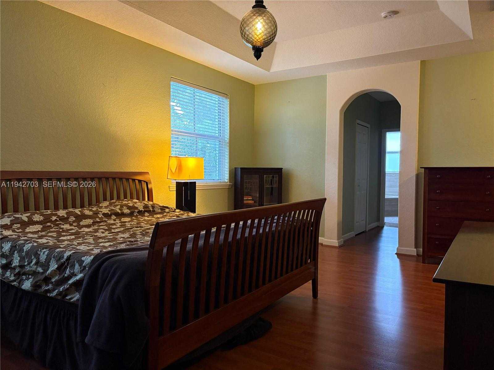 Small Image of 5902 SOUTH WEST 166TH CT, Miami Number 18