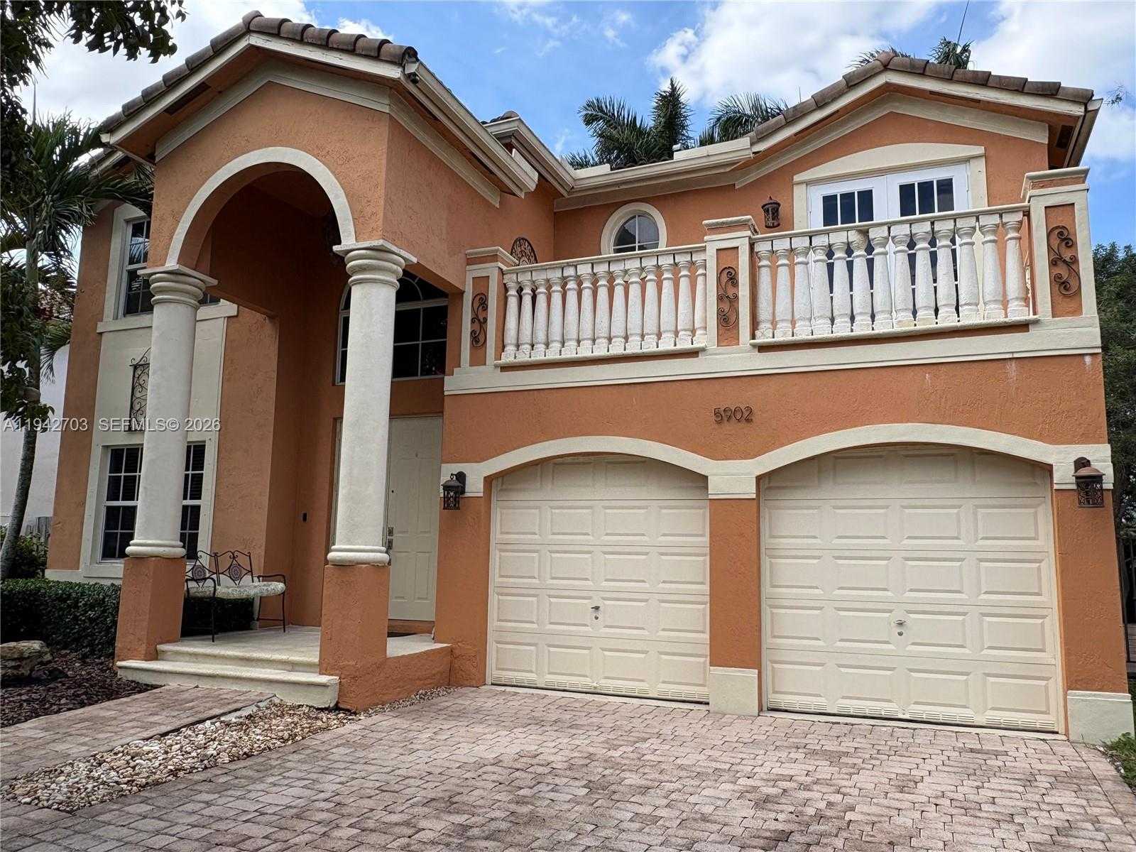 Small Image of 5902 SOUTH WEST 166TH CT, Miami Number 2