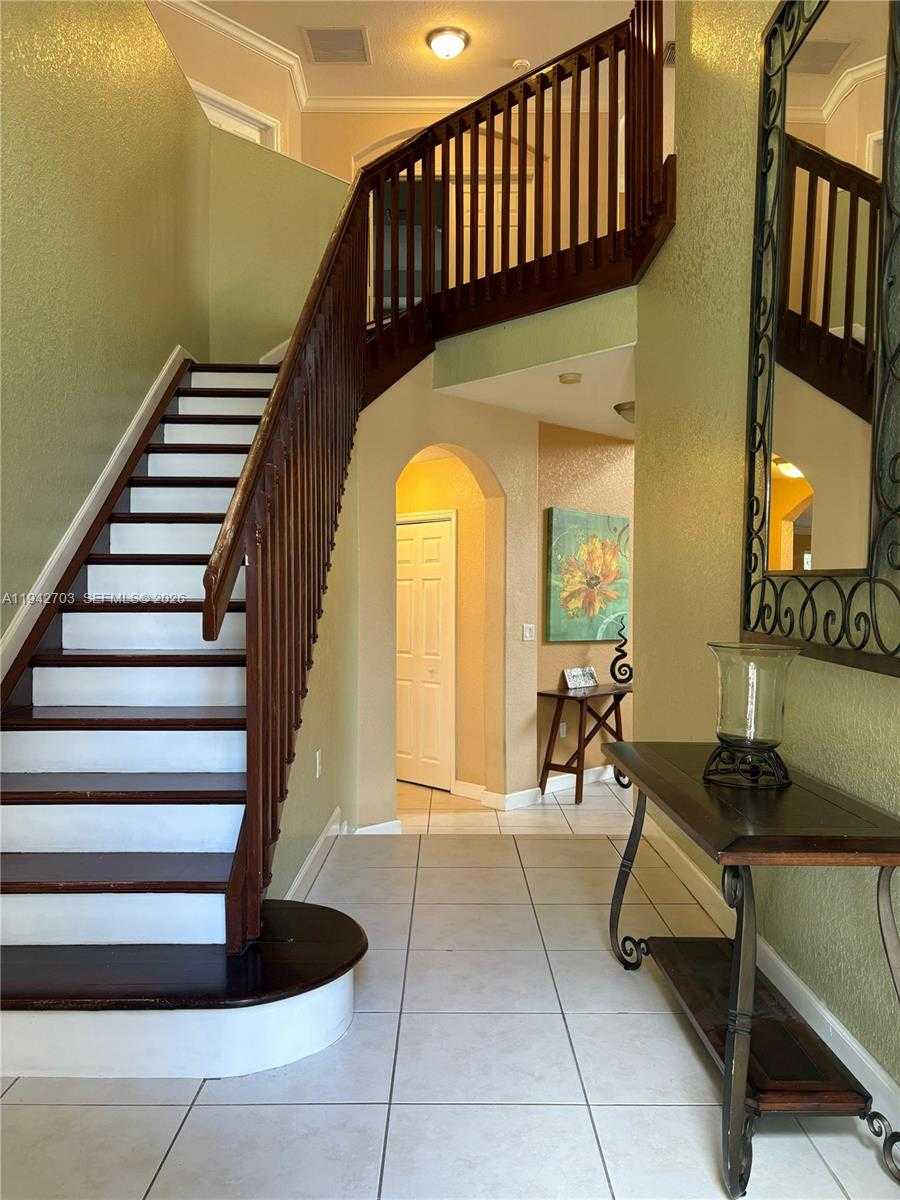 Small Image of 5902 SOUTH WEST 166TH CT, Miami Number 3