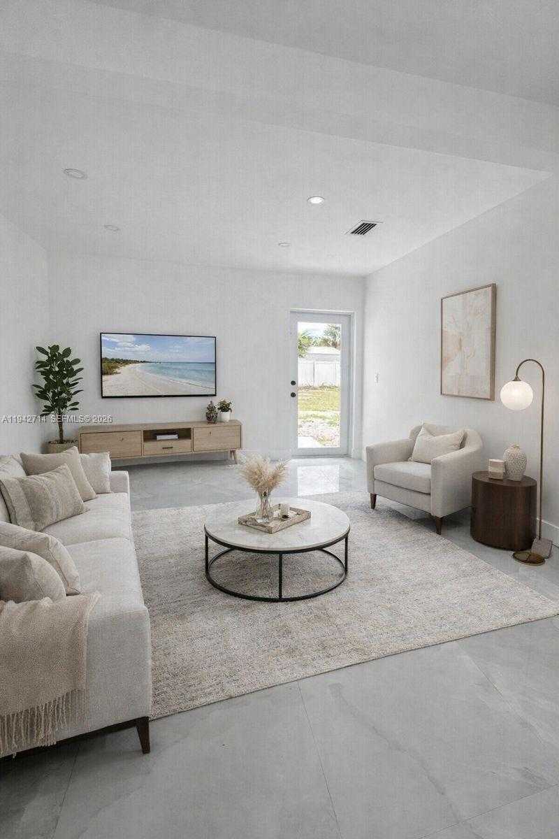 Small Image of 1308 NORTH WEST 19TH AVE, Fort Lauderdale Number 3