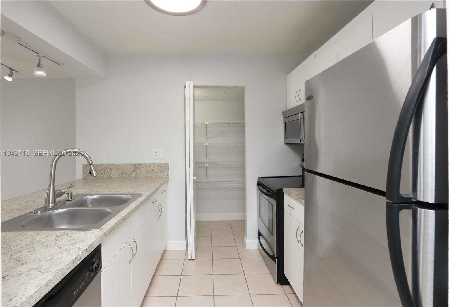 Small Image of 850 NORTH MIAMI AVE #W-305, Miami Number 3