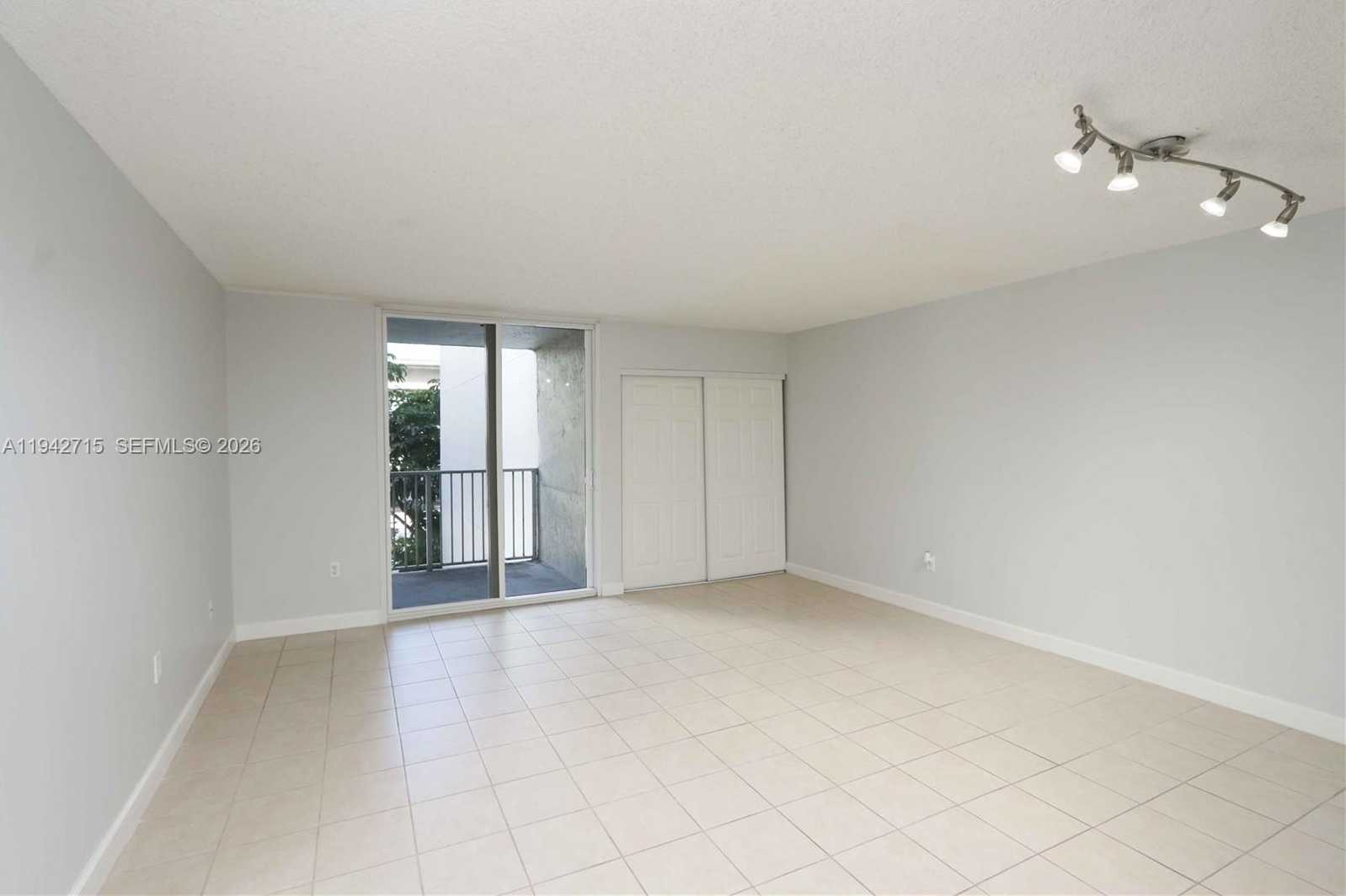 Small Image of 850 NORTH MIAMI AVE #W-305, Miami Number 4