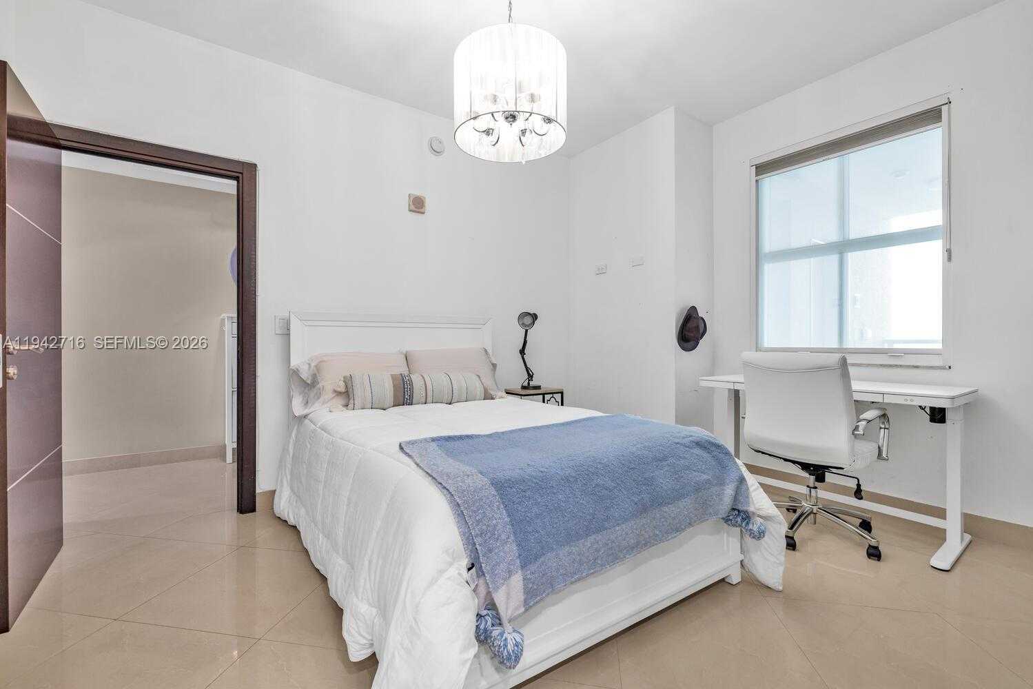 Small Image of 3340 NORTH EAST 190TH ST #1408, Aventura Number 12
