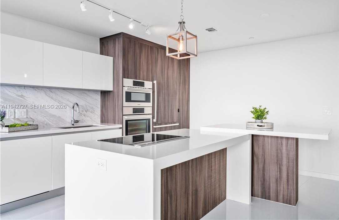 Small Image of 851 NORTH EAST 1ST AVE #2904, Miami Number 3