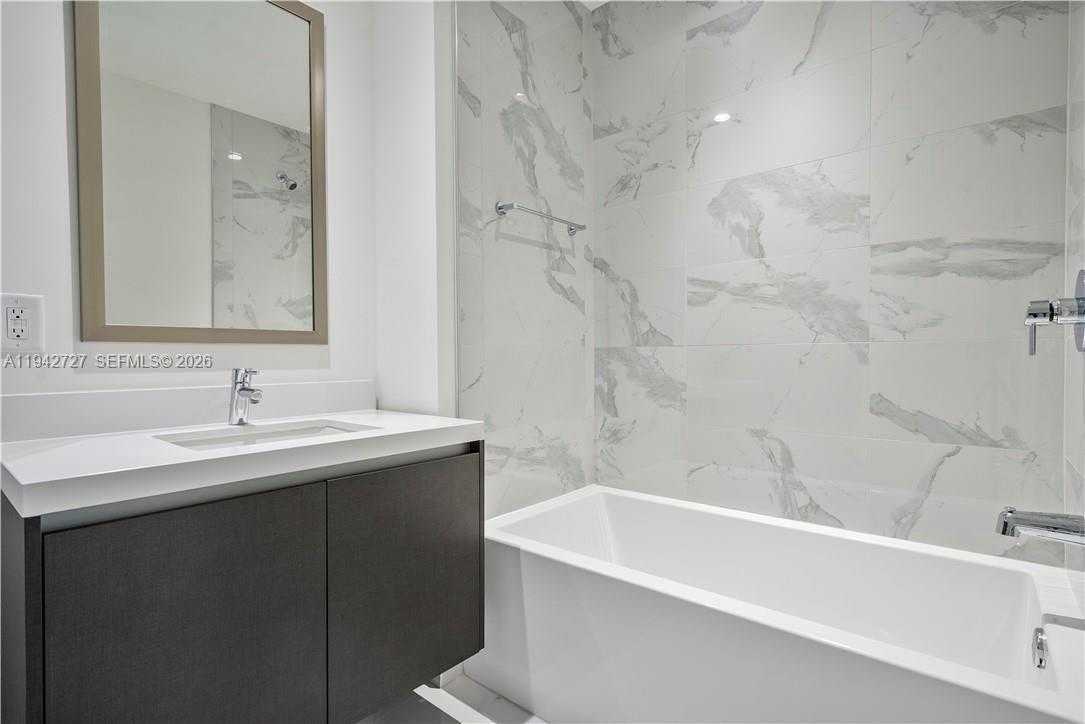 Small Image of 851 NORTH EAST 1ST AVE #2904, Miami Number 9