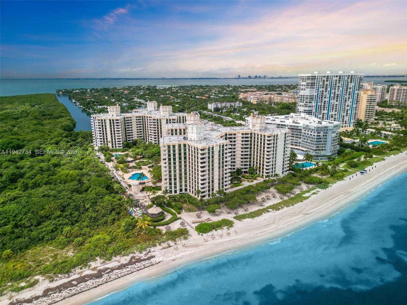 Small Image of 1121 CRANDON BLVD #E503, Key Biscayne Number 23