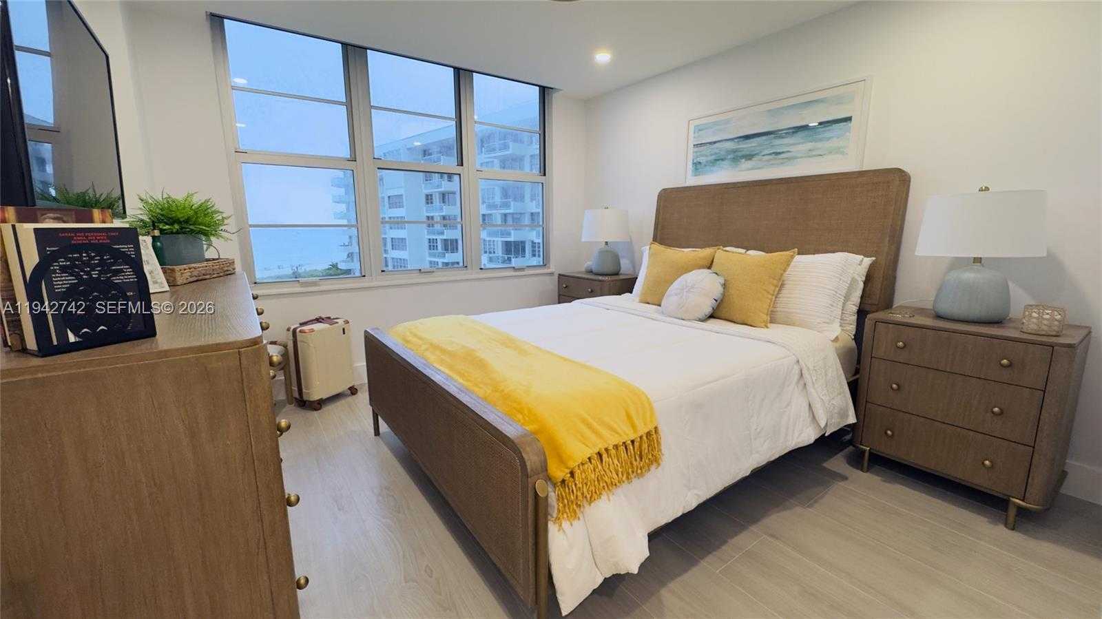 Small Image of 5161 COLLINS AVE #715, Miami Beach Number 15