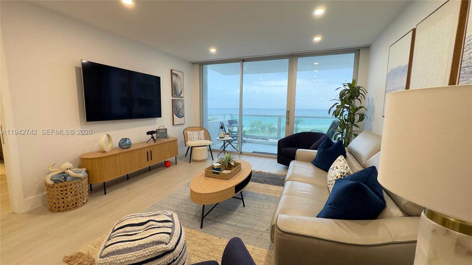 Small Image of 5161 COLLINS AVE #715, Miami Beach Number 9