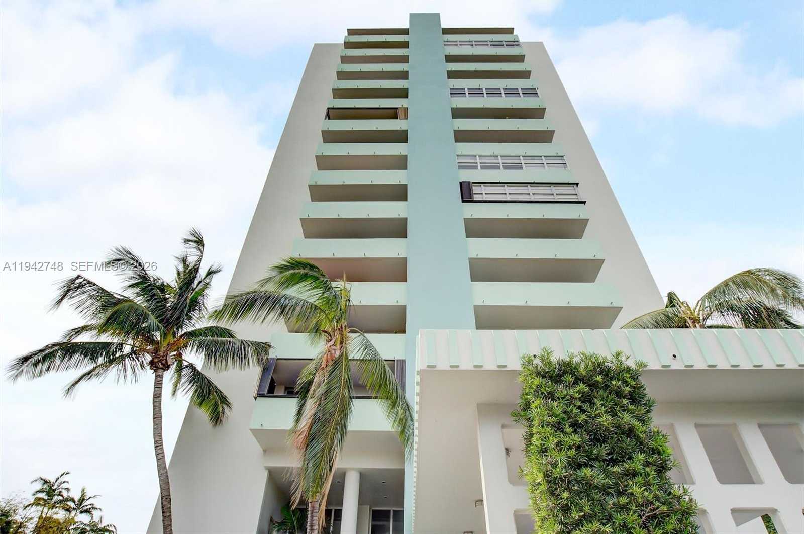 Small Image of 5 ISLAND AVE #15E, Miami Beach Number 17